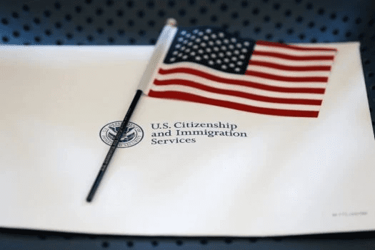 美國移民申請費2026年起調漲！庇護、工卡、臨時保護身分皆受影響