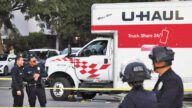 U-Haul卡車衝撞示威人群反伊朗抗議失控