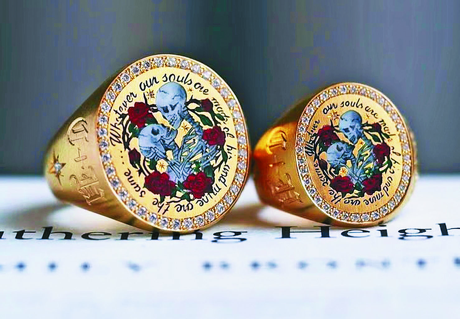 ■瑪歌更訂製了同款戒指給自己和Jacob，恍若情侶對戒。