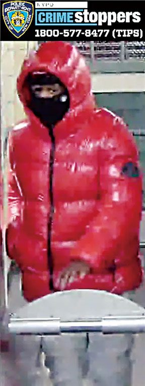 警方目前正通緝涉案疑犯。 NYPD