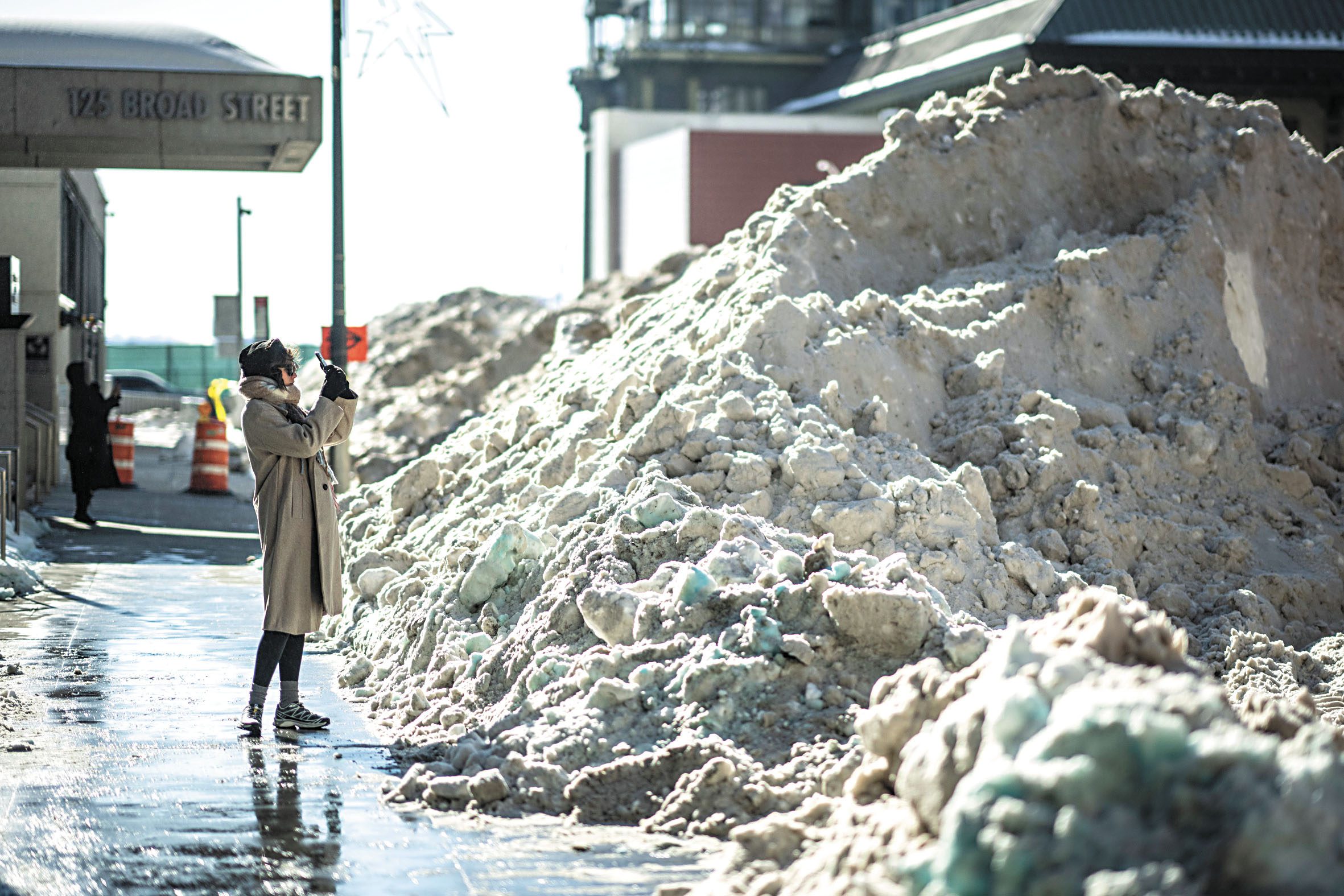 班克斯讚揚市府應對致命寒流的表現達「極高水平」。 市長辦公室Flickr圖片