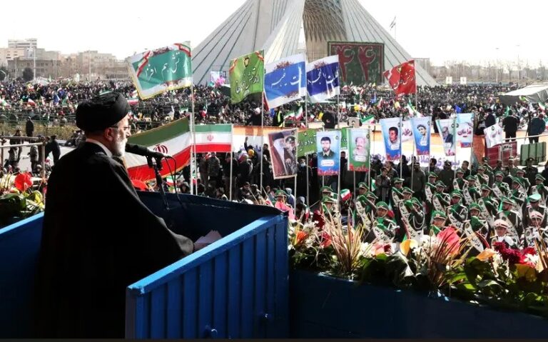 伊朗慶祝革命勝利47周年　特朗普加大武力施壓迫達成協議
